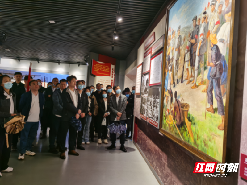 A77A058105D64670A4D19926A8F20030.jpg A77A058105D64670A4D19926A8F20030.jpg